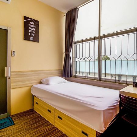 OYO Life 3149 Guest House PPLI Bandung Extérieur photo
