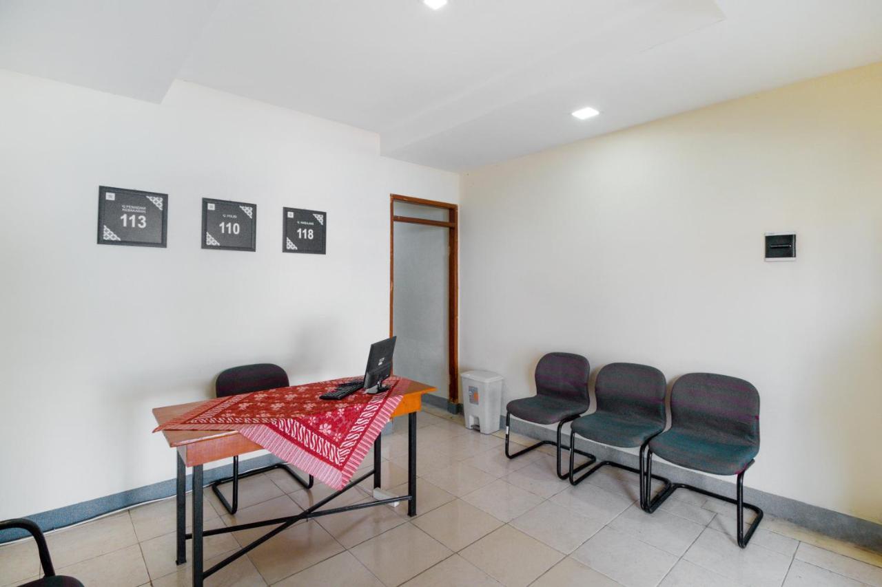 OYO Life 3149 Guest House PPLI Bandung Extérieur photo